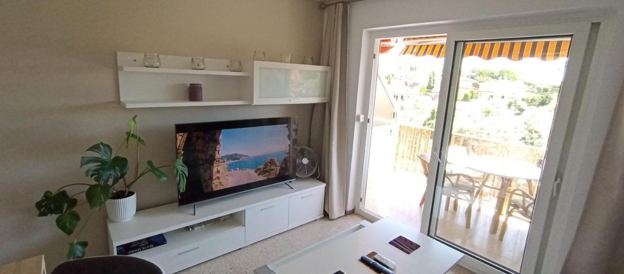 Apartment Remo Just Entirely Remodeled Lloret de Mar Extérieur photo